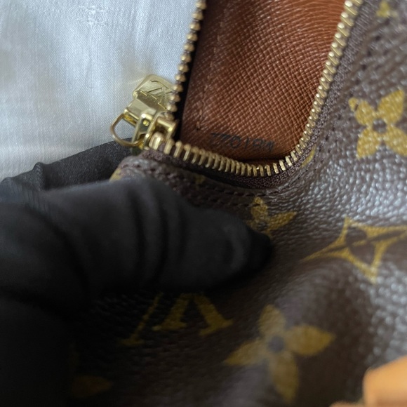 Lv papillon - Picture 8 of 10